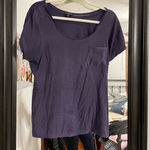 Medium short sleeve navy tee